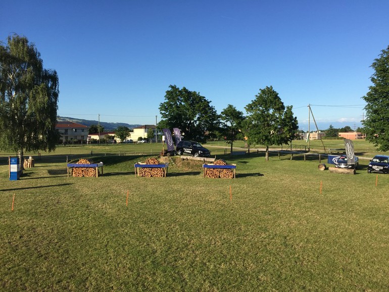 Belle piste de Signy prête pour accueillir un beau concours d'attelage