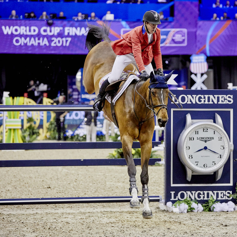 1er round de la finale : McLain Ward et Azur