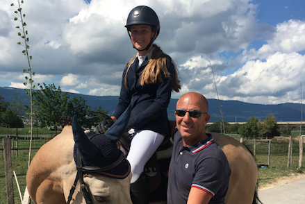 Lucy Barbeau est la nouvelle championne de Suisse poneys D élite.