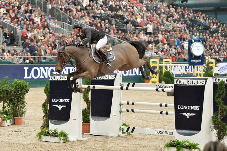 Patrice Delaveau et Lacrimoso HDC remportent l'étape Coupe du Monde de Leipzig