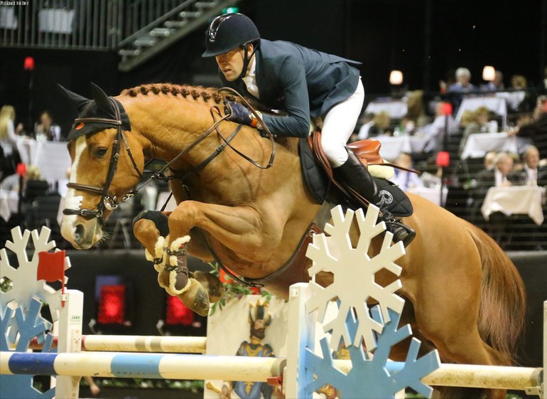 Simon Delestre et Chesall. Chesall a été élu meilleur cheval de l'année 2016 en jumping par le WBFSH