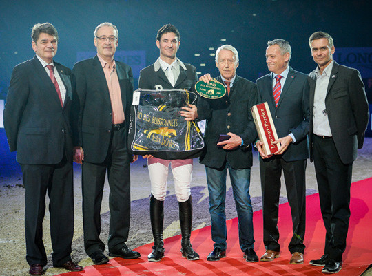 Remise du prix du meilleur cheval de l'année