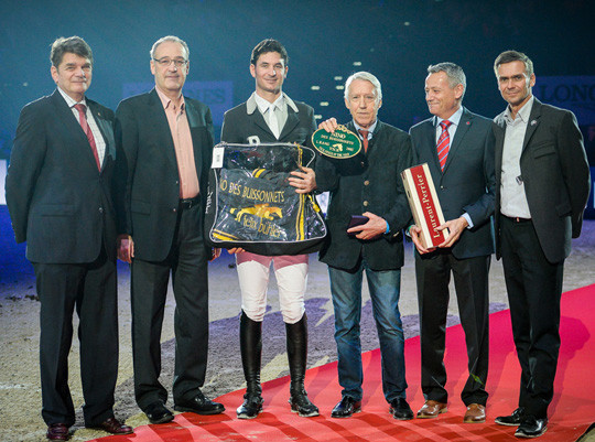 Remise du prix du meilleur cheval de l'année