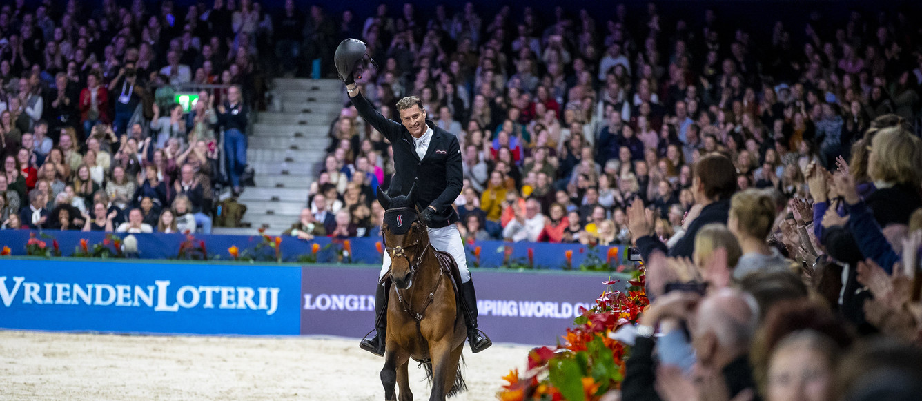 Victoire de Marc Houtzager (HOL) montant Sterrehof’s Dante