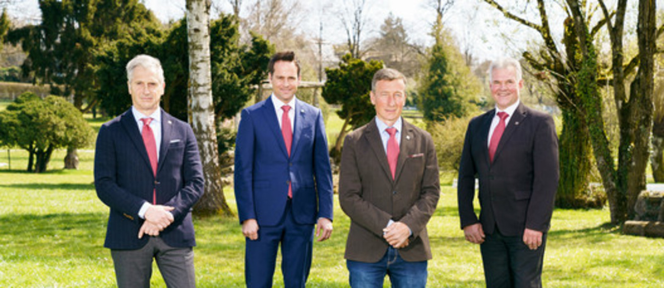 Nouveau ou dans une nouvelle fonction au comité de la FSSE à partir du 6 novembre 2021 (de g. à d.): Pierre Brunschwig, Damian Müller, Thomas Järmann, Peter Zeller | © FSSE/Marco Finsterwald