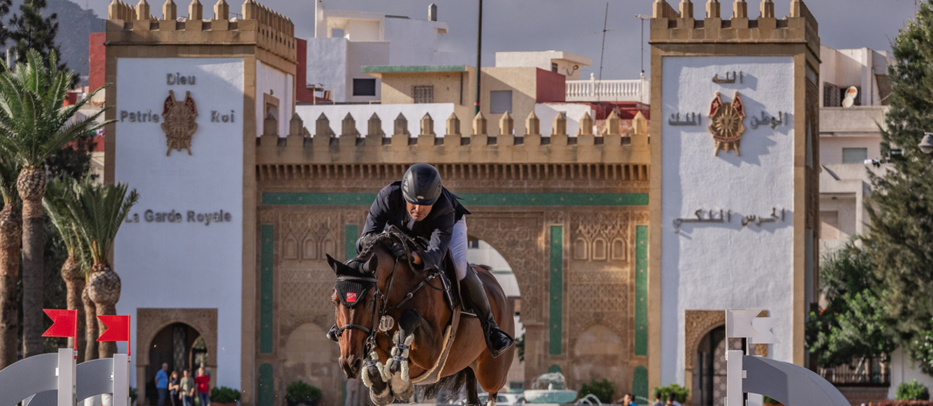 Coup d'envoi du Morocco Royal Tour jeudi 6 octobre dans les somptueuses installations de la Garde Royale. Le Français Olivier Perreau sera de retour au Maroc avec une forte équipe tricolore. © MRT