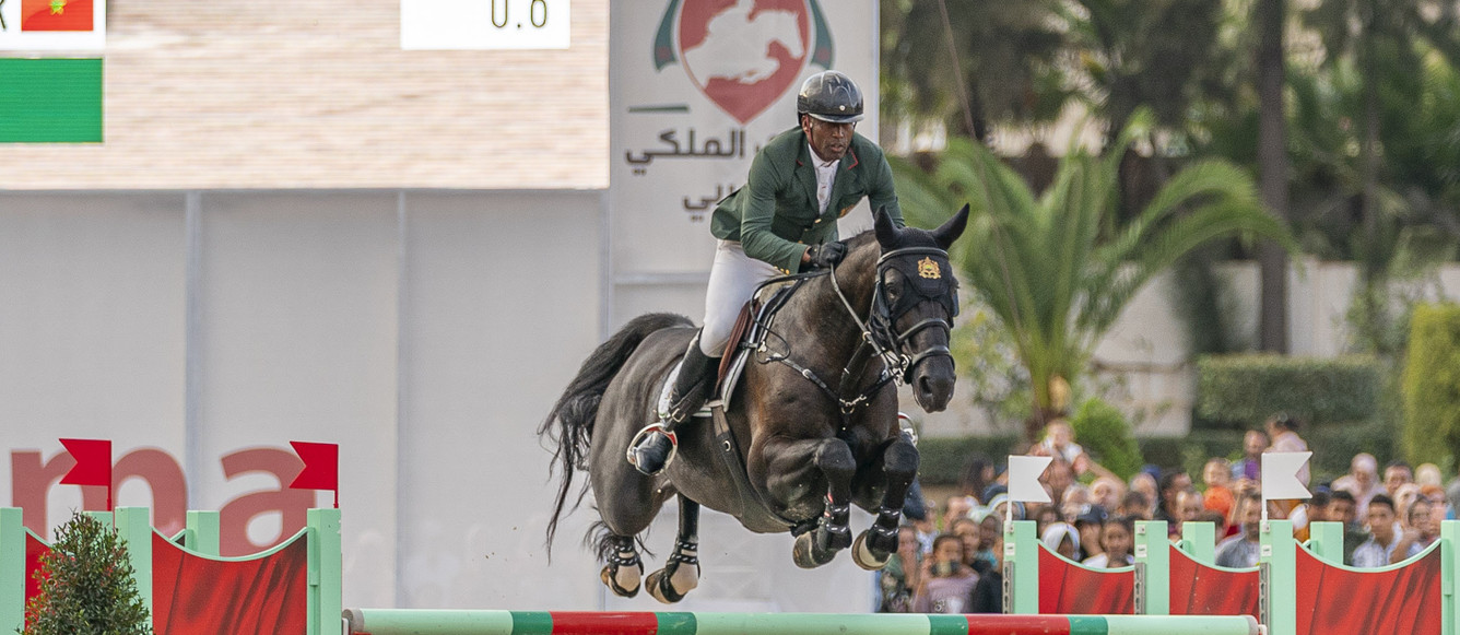 Le Marocain Abdelkebir Ouaddar et son splendide Istanbul ont décroché la victoire à domicile lors du Grand Prix 5* de Tétouan. © RB Presse