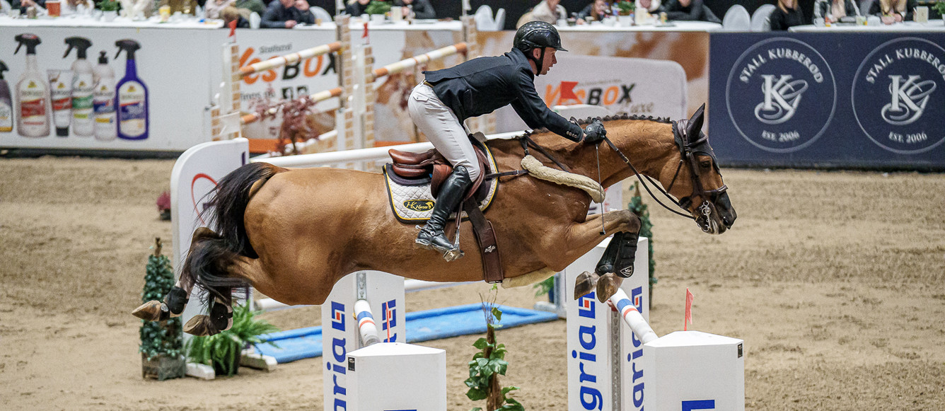 Richard Howley (IRL)  riding Consulent de Prelet Z (ZANG Gelding bay born 2011 by Consulent Z x Fuego du Prelet FEI-id 105CW08 owned by Hk Horses  Sarah Borthwick, winners at the Longines FEI Jumping World Cup™ 2023/2024 Western European League - Oslo (NOR