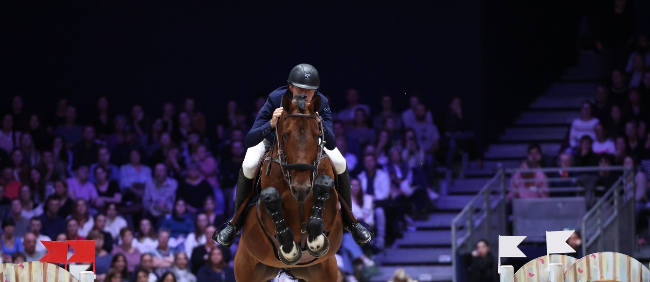 longines-equita-lyon-csi5-csi2-cdi-w-cai-w-csip-jpt-2023 : csi14-csi-5-w-longines-fei-jumping-world-cup-lyon : 35.0,BOND JAMESBOND DE HAY,WATHELET Gregory