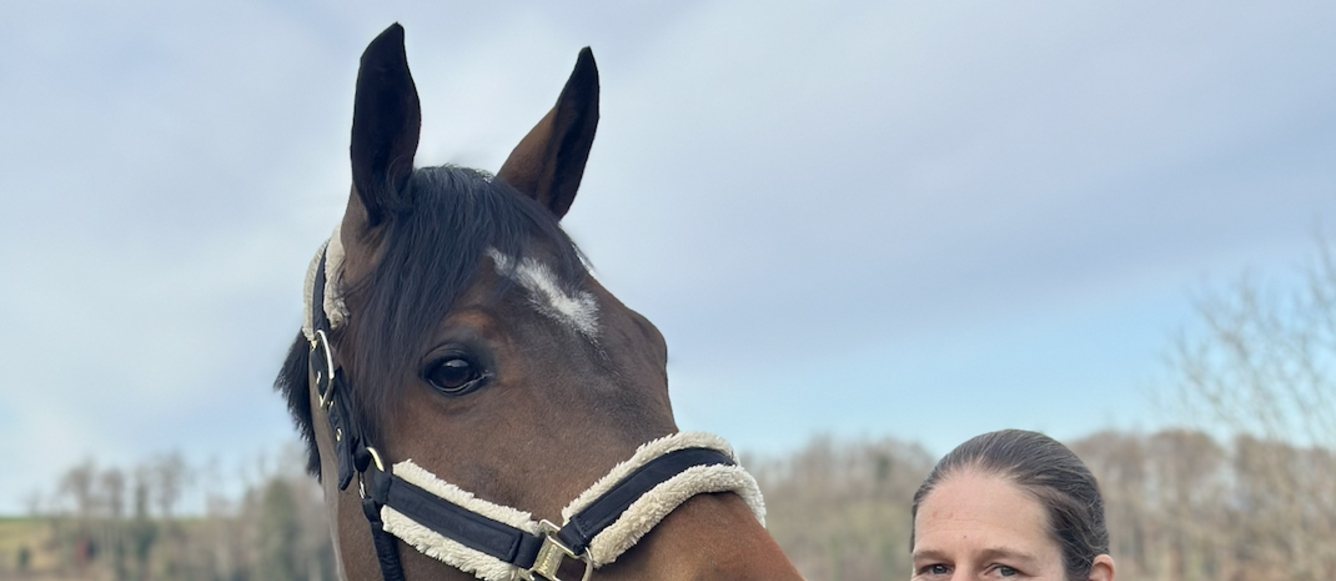 Barbara Schnieper et sa jument de tête Canice. ©EO