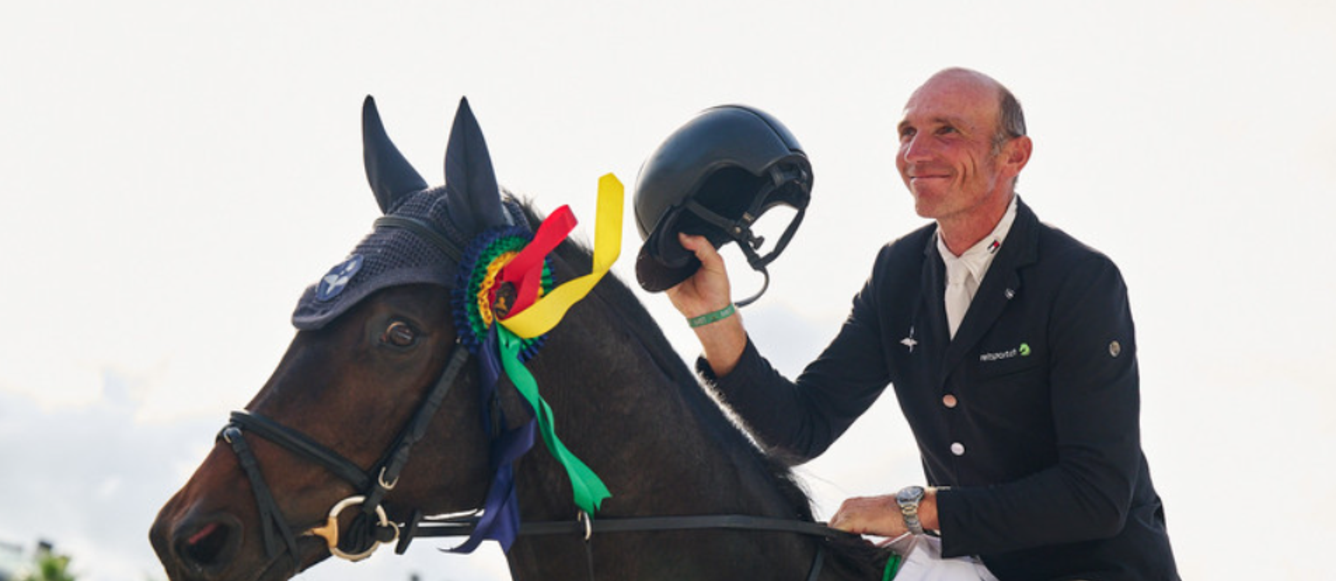 Niklaus Schurtenberger et Quincassi ont remporté le Grand Prix 3* d'Oliva. © Hervé Bonnaud/ClickPhoto