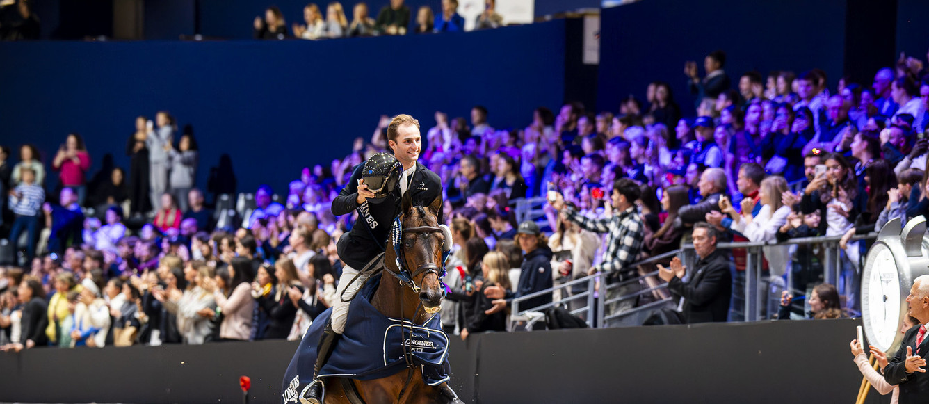 Richard Vogel (GER) & United Touch S winners of the LONGINES FEI Jumping World Cup™ Lyon at the Longines Equita Lyon 2024, Lyon, France, 3rd of November 2024. PC©FEI/Lukasz Kowalski