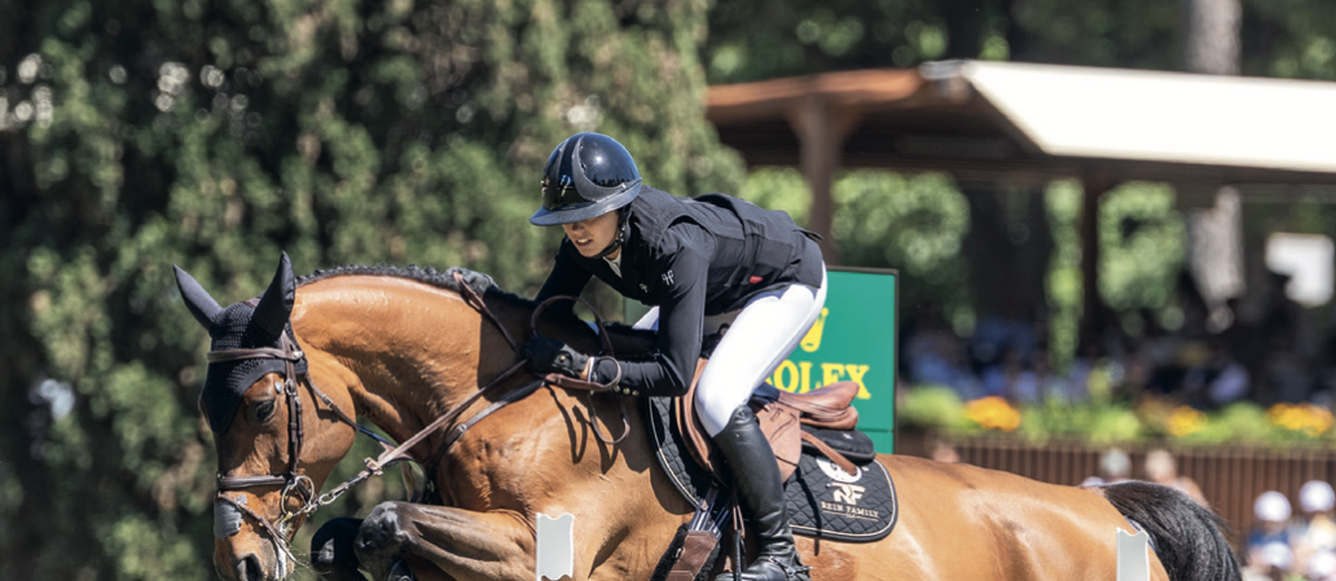Nina Mallevaey au CSIO 5* de Rome avec Dynastie de Beaufour, 3e du prestigieux Rolex Grand Prix. © hippofoto.be