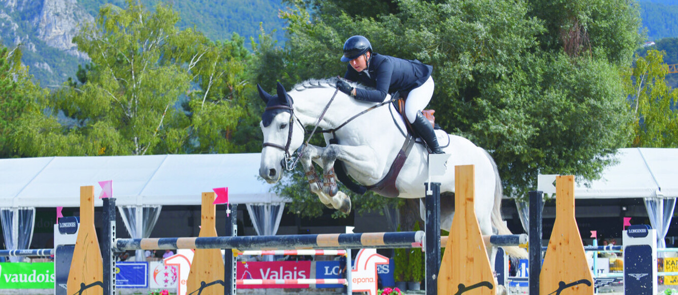 Faye Schoch et Cornetto DB Z dans le Grand Prix de Sion l'an dernier, leur premier coup d'éclat. © Geneviève de Sepibus