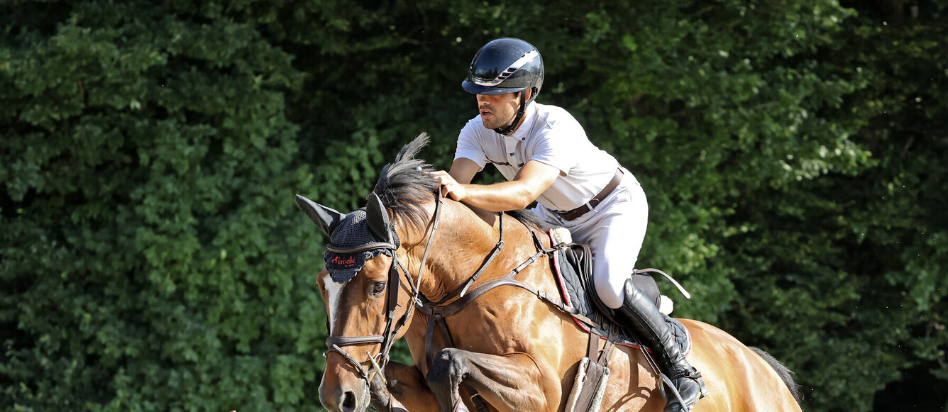 Timo Heiniger s'est imposé dans le Grand Prix N150 de Corcelles avec Maddox. © PhotoBujard