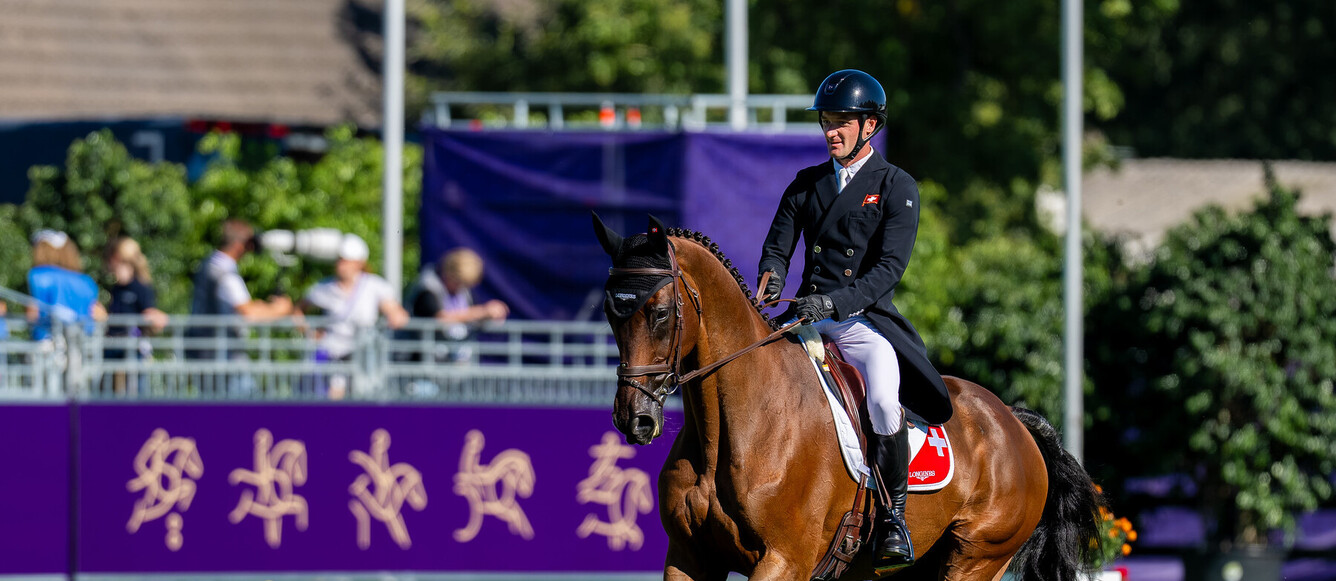Après leur test de dressage, Robin Godel et Grandeur de Lully CH sont 22es (sur 87) et 5es par équipe. © FEI/Benjamin Clark