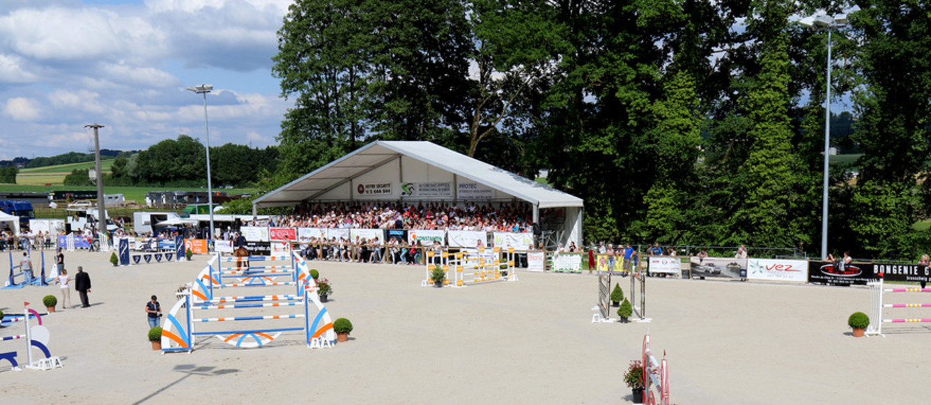 La 50e édition du Concours hippique de Cheseaux débutera dans une semaine. Six jours durant, les cavaliers de saut d’obstacles se mesureront sur le superbe paddock vaudois. Les Juniors et Jeunes Cavaliers pourront se qualifier en vue des Championnats d’Europe, alors que l’élite visera le Grand Prix Audemars Piguet - Rytz & Cie, qualificatif pour le Championnat national.