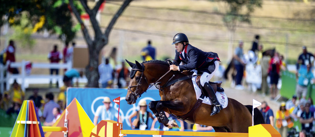 Jeux olympiques Skelton GBR riding Big Star Individual Gold medalists Rio©FEI-Arnd Bronkhorst