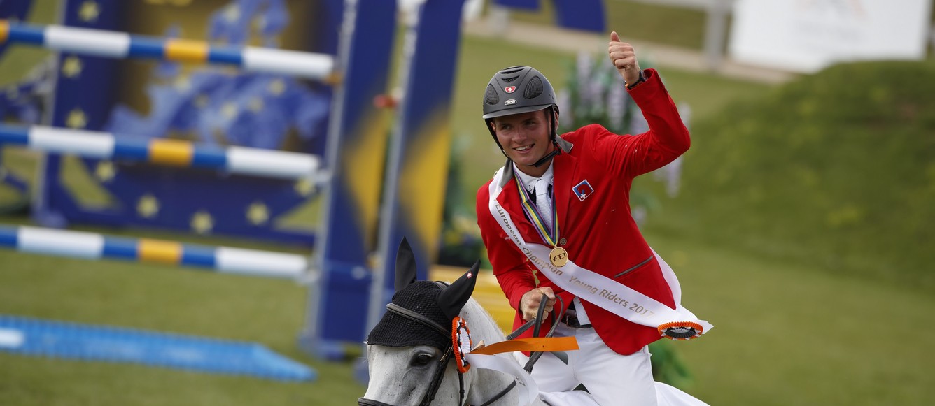 Balsinger Bryan, SUI, Clouzot de LassusYoung Riders European Championships Jumping Samorin 2017© Hippo Foto - Dirk Caremans13/08/2017,