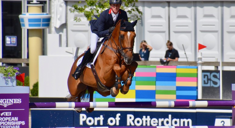 Ben Maher et Explosion prennent leur revanche à Rome, où Charlotte Barbey s’offre le GP 2*