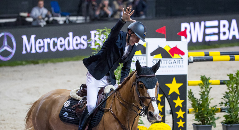 CSI-W de Stuttgart : Pieter Devos conserve son bien, Steve Guerdat, bon 2e, Pius Schwizer 4e