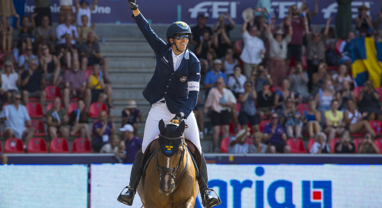 Mondiaux de Herning : Henrik von Eckermann et son King sur le toit du monde !