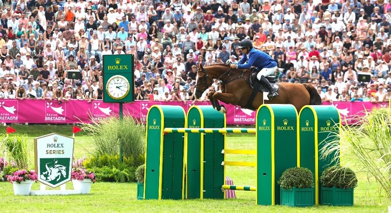 Aaron Vale s’impose à Dinard, Robert Whitaker encore à Hickstead, Jason Smith en 2* à Samorin