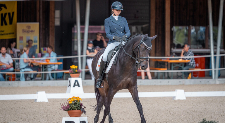 Championnat de Suisse de dressage R: Bérangère Nicod signe un retour triomphant
