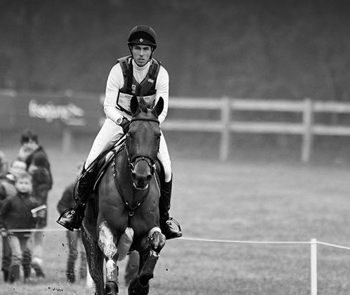 Complet : les Suisses dominent le 4*-L de Montelibretti, Laura Collett s’impose à Pau.