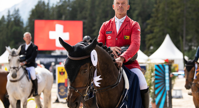 Pius Schwizer gagne la