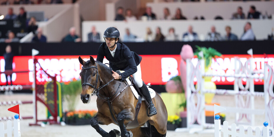 Romain Duguet, Steve Guerdat et Nadja Peter Steiner aux prix à l'étranger